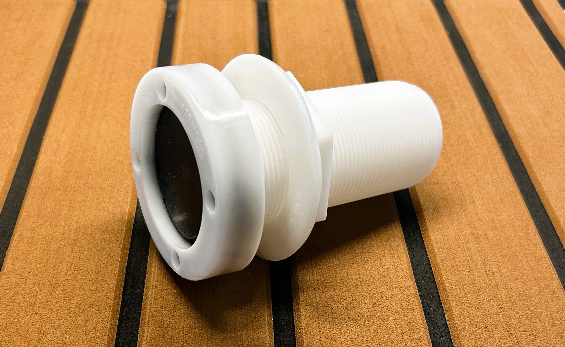 Boston Whaler 0628081LW Livewell Drain