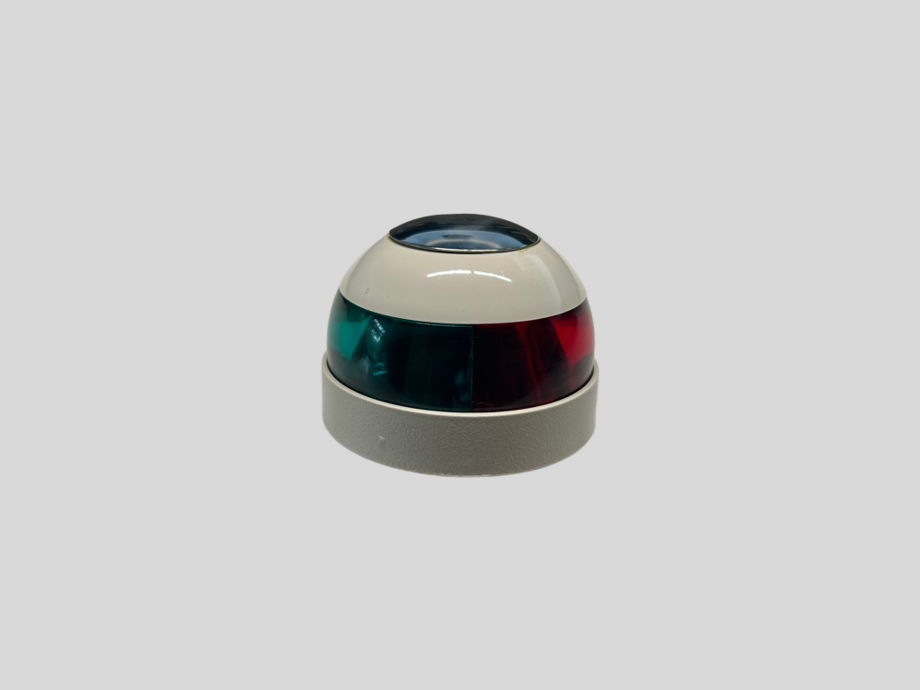 Boston Whaler 1896374 Bow Light